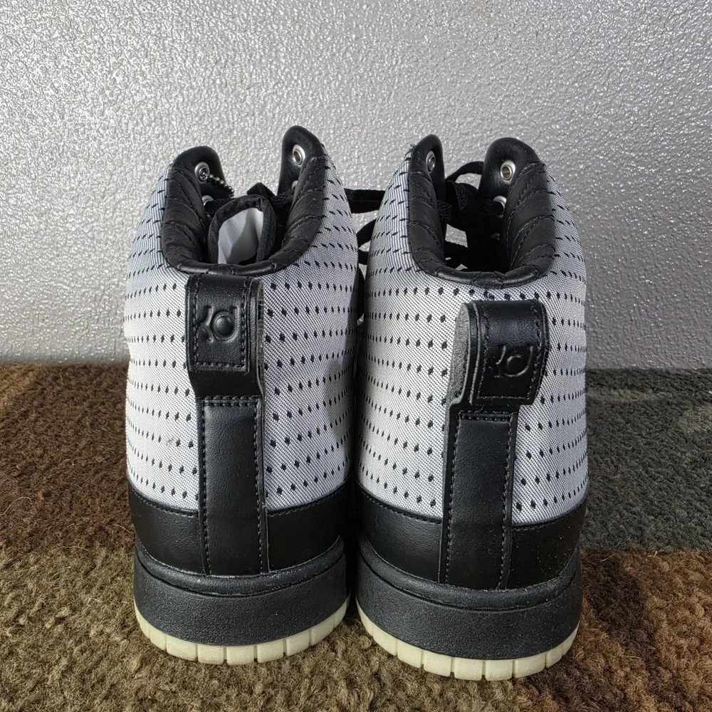 NIKE KD VIII  Shoes Mens Size 12 NSW Lifestyle Silver Black 749637–0046/20/15